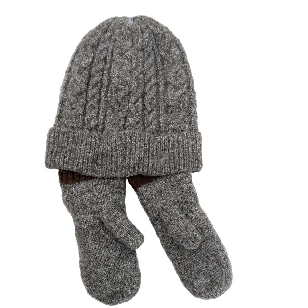 Barnes & Noble Reindeer Hat Mittens Set Kids 3-6Y Gray Fleece Lined Cable Knit